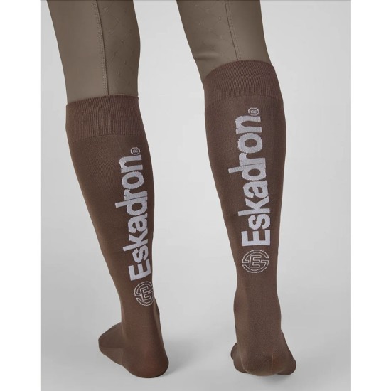 Eskadron Dynamic Kneesocks - Taupe image