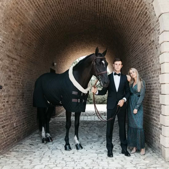 Kentucky Horsewear Show rug - Black Horse Rugs image